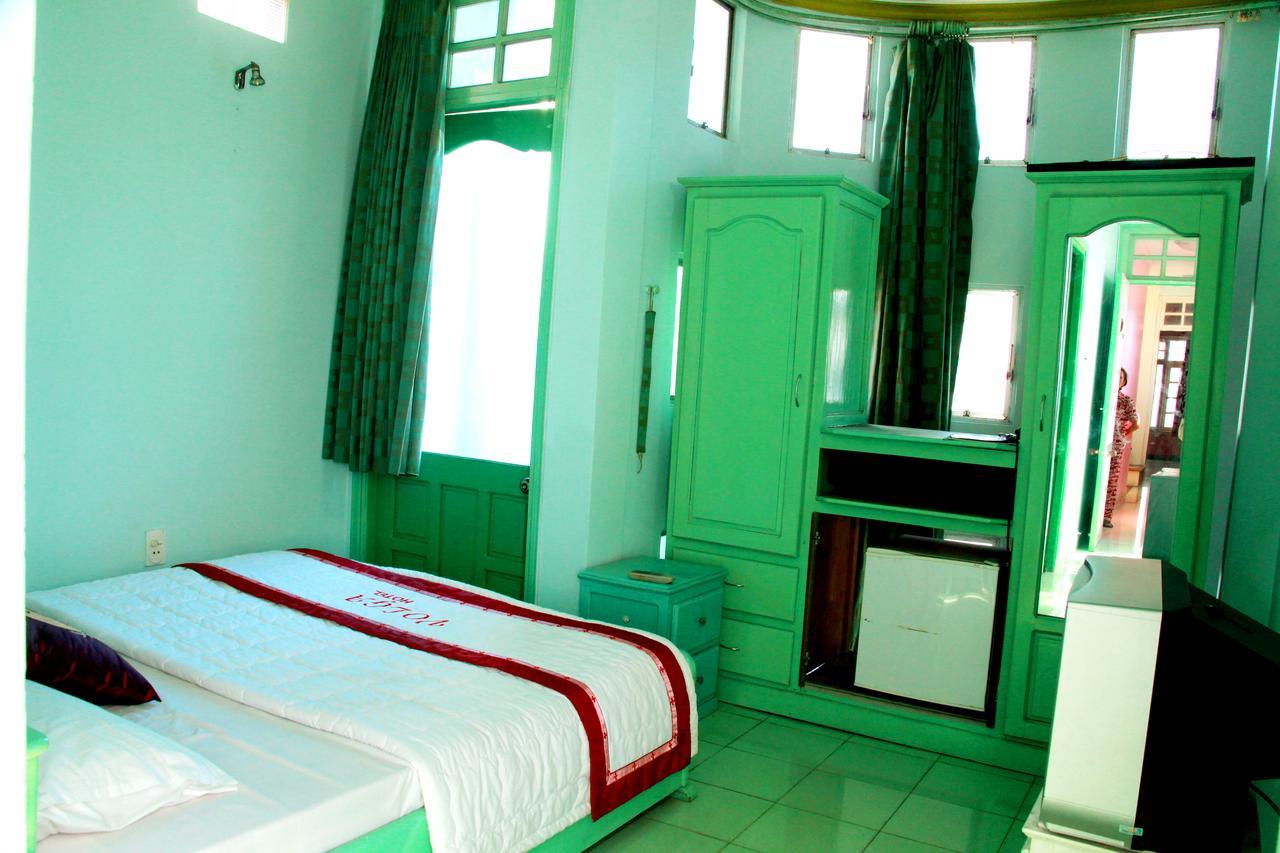 Volga Hotel Hué Extérieur photo