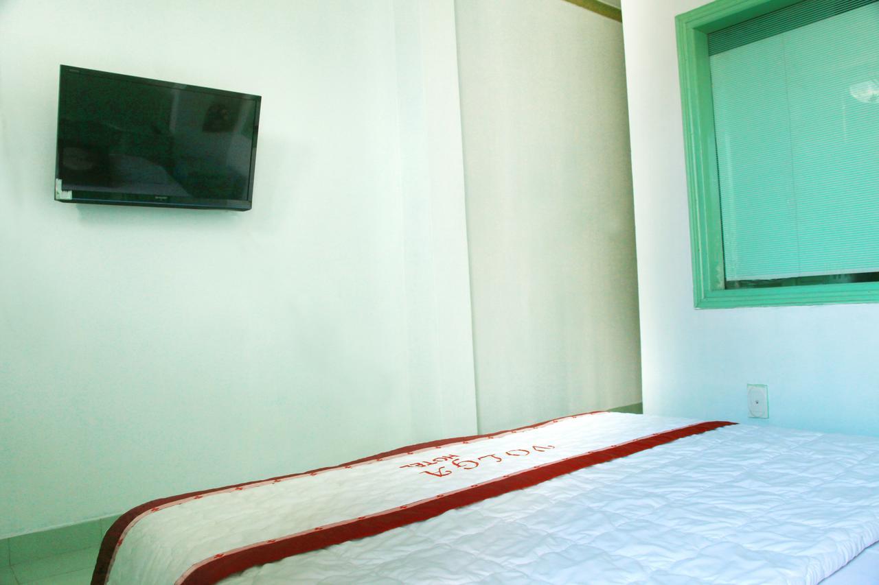 Volga Hotel Hué Extérieur photo