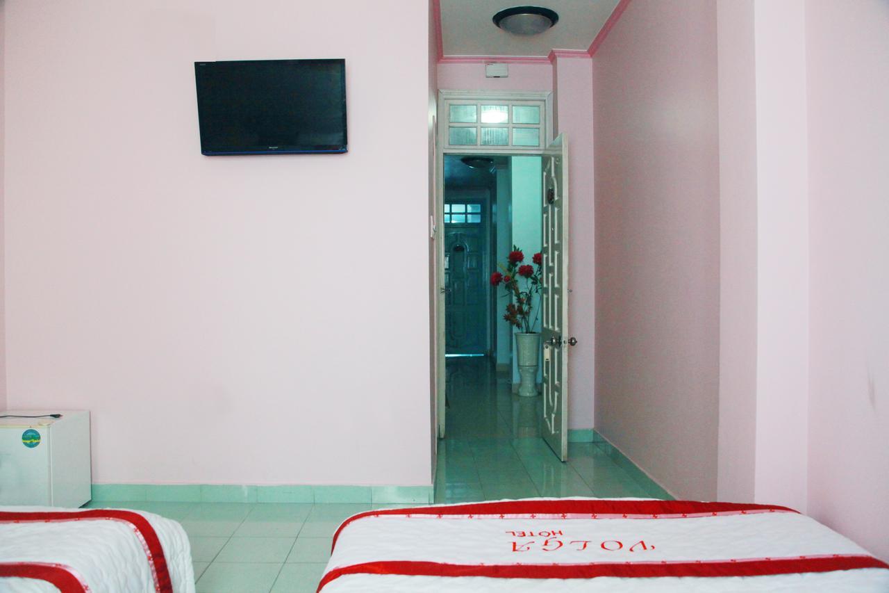 Volga Hotel Hué Extérieur photo