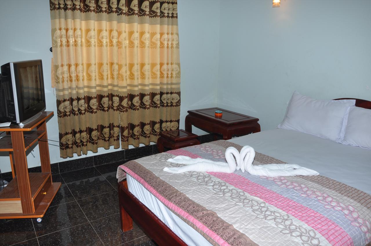 Volga Hotel Hué Extérieur photo